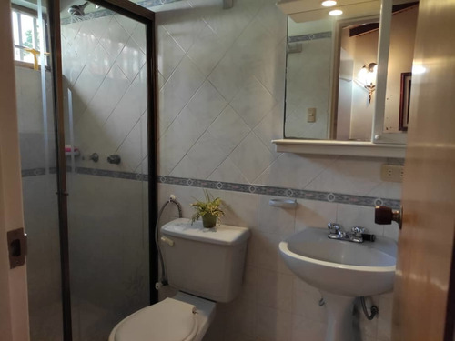 Imagen 4 de 14 de Casa En Urb. Hacaritama, Pueblo Nuevo San Cristobal