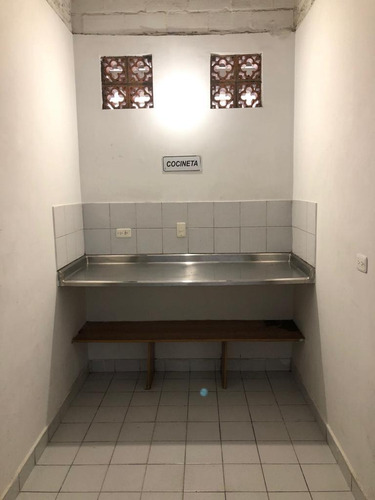 Imagen 4 de 14 de Vendo Bodega Rentando Itagüí 440 Mts
