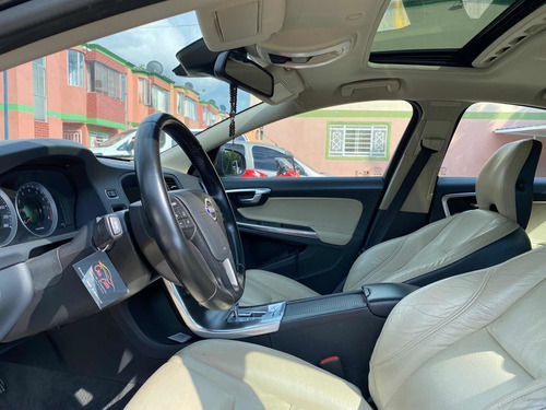 Imagen 13 de 17 de Volvo S60 1.6 T4 Premium
