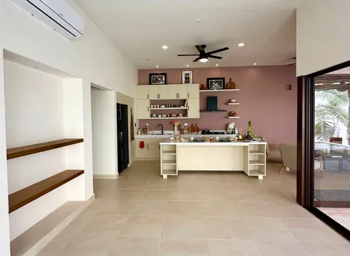 Casa En Venta En Cholul De 1 Planta, Al Norte De Mérida