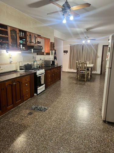 Venta De Casa Av. Roca