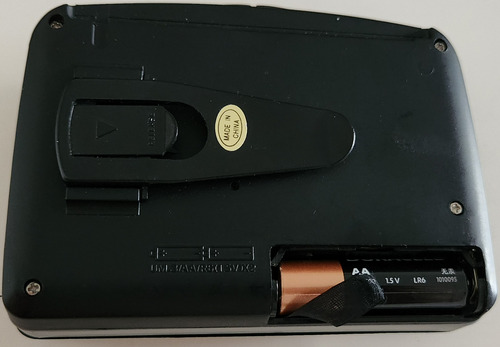 Walkman Con Radio Am Fm Leer Descripciones (Usado)