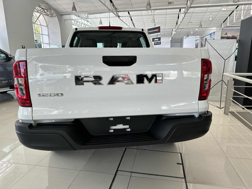 Ram 1200 Tradesman Crew Cab Tm 2025