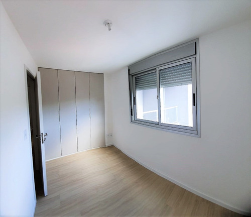 Imagen 7 de 10 de -apartamento Dos Dormitorios, Balcón, Terraza Lavadero, Centro Sur, Barrio Sur.