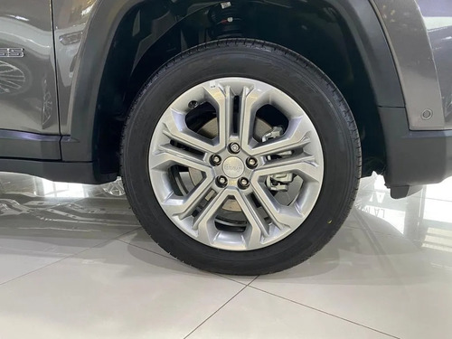 Imagen 16 de 17 de Jeep Compass Longitude Plus