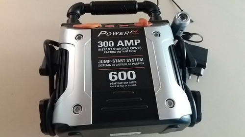 Auxiliar De Partida 300 Amp _usado_ Bateria Não Segura Carga