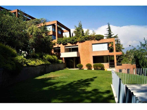 Imagen 2 de 18 de Preciosa Casa En Venta En Condominio En Lo Barnechea