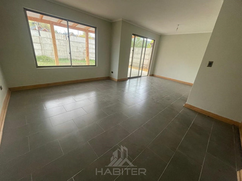 Casa En Arriendo De 3 Dorm. En Curicó