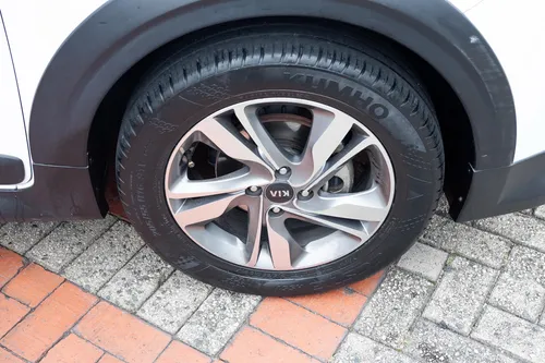 Kia Tonic Vibrant 1.6 At 4x2 2021