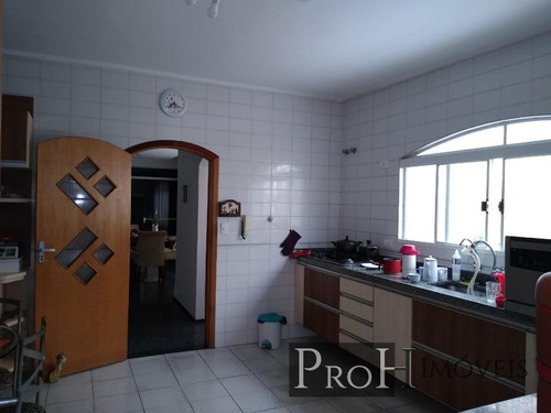 Imagem 11 de 14 de Sobrado 358m² 3 Suítes Edícula E Churrasqueira- R$ 1.500.000