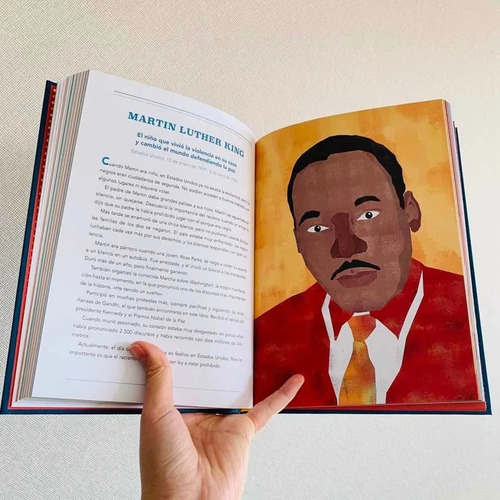 Imagen 2 de 9 de Cuentos Para Niños Que Sueñan Con Cambiar El Mundo / Marvel