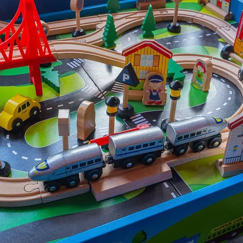 La Tabla Del Tren Juega La Tabla De Madera De Los Siste...