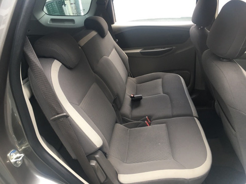 Imagem 10 de 14 de Chevrolet Spin 1.8 Lt Flex Automatico