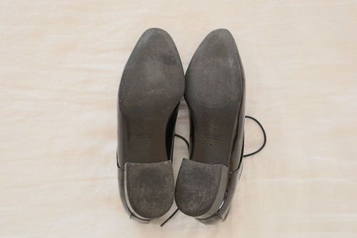 Zapato Abotinado Collection Charol Negro Marca Zara Talle 36 (Usado)