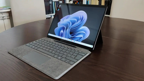 Microsoft Surface Pro 9 (2023) Win11 8+512gb I5 4ghz 13 Inch