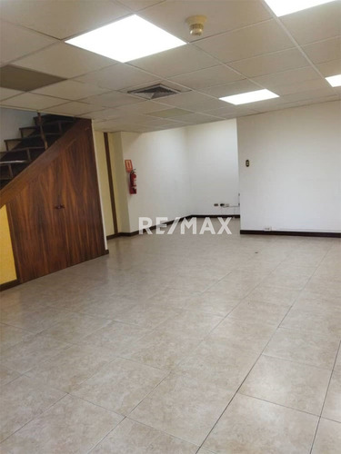 Imagen 11 de 26 de Venta De Local Comercial, Ideal Para Oficina O Consultorio Medico