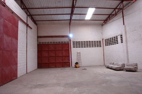 Imponente Galpón Industrial A Precio De Oportunidad, A Razón De 102 Us$/m2. Mac