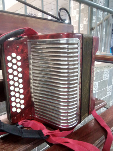 Acordeón Vallenato Hohner Corona Ll (Usado)