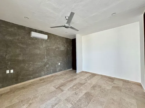 Townhouse En Venta En Temozón Norte En Merida Yucatán.