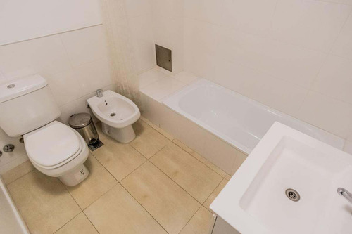 Imagen 25 de 26 de Venta: Hermoso 3 Ambientes Con Escritorio · Súper Luminoso!!!