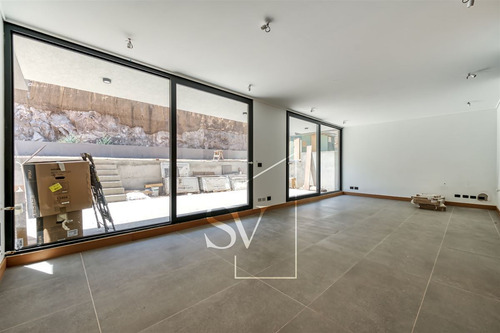 Casa En Venta De 3 Dorm. En Lo Barnechea