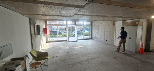 Local Comercial En Arriendo En Irarrázaval