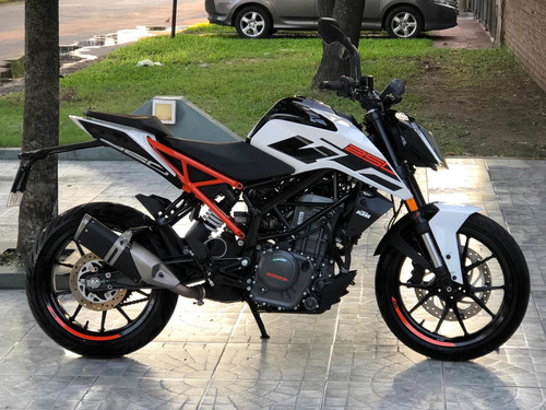 Imagen 2 de 4 de Ktm Duke 250