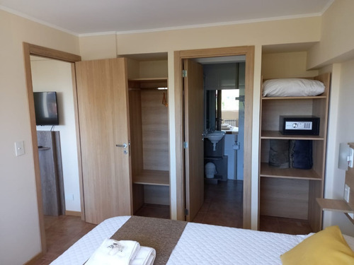 Imagen 8 de 16 de Venta Departamento Céntrico Apto Turismo, 1 Dormitorio A Estrenar. San Carlos De Bariloche