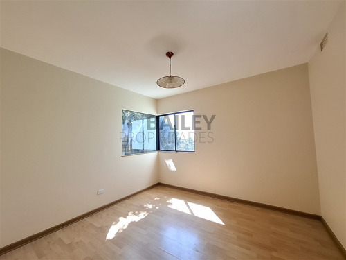 Arriendo Casa 5 Dorm. En Jardin Del Mar Viña Del Mar