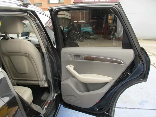 Audi Q5 TURBO STRONIC 4X4 2.0CC AT AA
