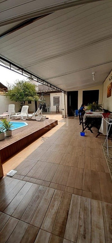 Casa Em Jardim Leopoldina Com 3 Dormitórios - Sc12823