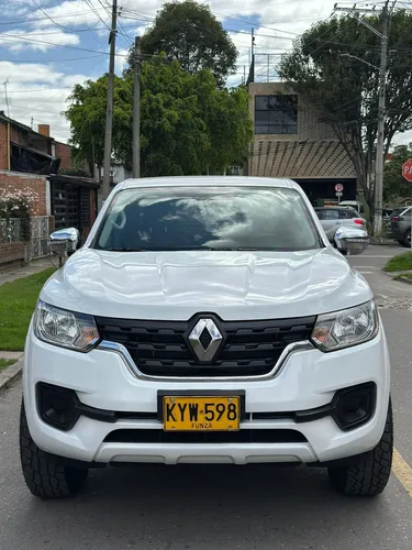 Renault Alaskan 2.5 Zen