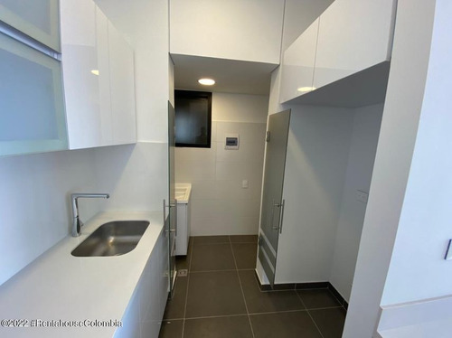 Imagen 1 de 28 de Apartamento En Puente Aranda Rah Co: 22-2759