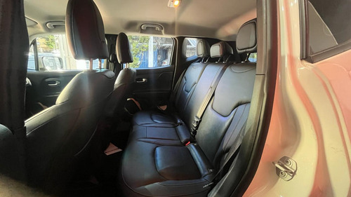 Jeep Renegade 1.8 Longitude Flex Aut. 5p