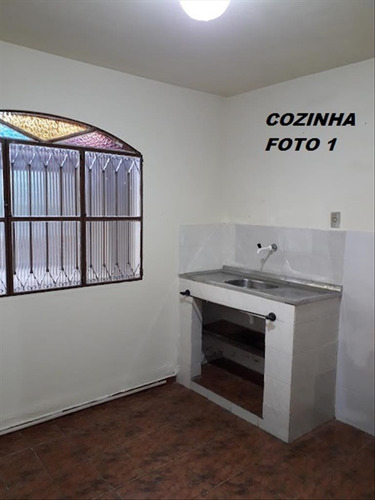 Oportunidade Imperdível! Vendo Casa Em Araruama São Vicente Na Região Dos Lagos-rj 1 Quarto-suíte Garagem Coberta(1 Vaga) E Descoberta(3 Vagas) Quintal Grande Com Frutíferas Varandão Em L