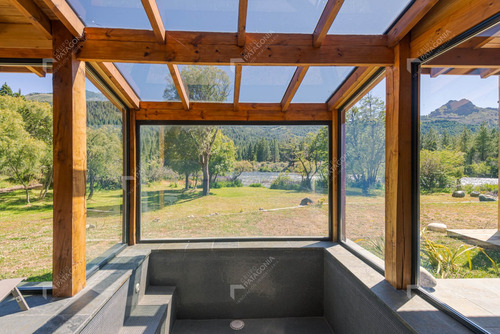 Casa En Venta En Orillas Del Caleufu, San Martín De Los Andes, Meliquina, Neuquén, Patagonia Argentina