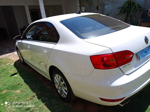Imagem 5 de 6 de Volkswagen Jetta 2012 2.0 Tsi Highline 4p