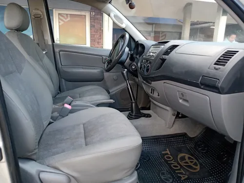 Toyota Hilux 2.5cc Mt Aa 4x2