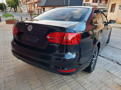 Volkswagen Vento 2.0 Sportline Tsi 200cv Bi-xenon Dsg