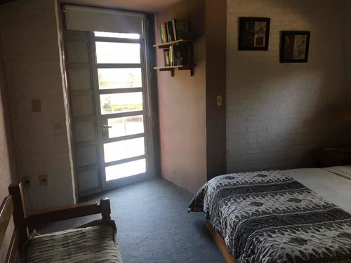 Espléndida Casa En San Francisco Con Gran Fondo Con Piscina