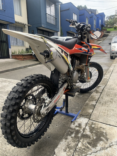 Moto Ktm Sxf 350 Mod 2019 Con Pocas Horas De Uso