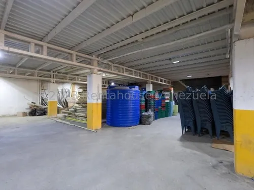 Estefani Salon Vende, Extraordinario Edificio Comercial En Centro Barquisimeto , Lara Mls #25-4020