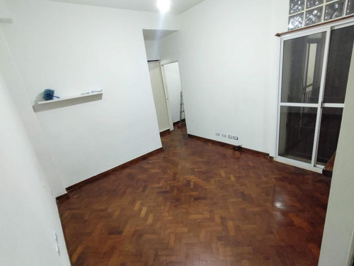 Imagen 3 de 9 de Venta Departamento 2 Ambientes Con Balcón En El Barrio De Almagro Luminoso