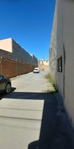 Edificio En Venta, Con Oficinas, Bodegas Y Estacionamiento Por La Tecnológico