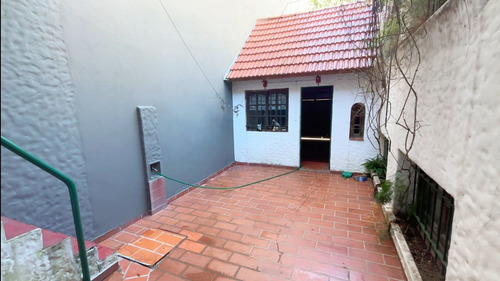 Casa De 4 Ambientes Con Patio, Terraza Saavedra