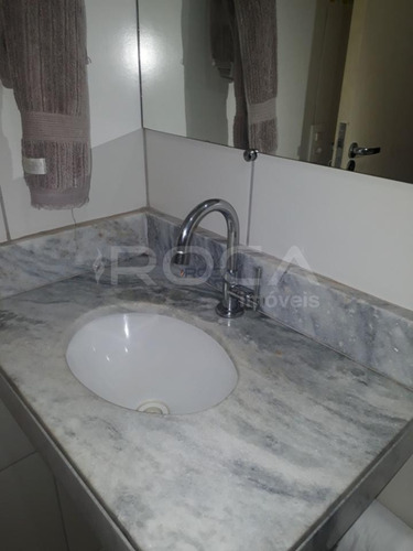 Venda De Apartamentos / Padrão Na Cidade De São Carlos 25378
