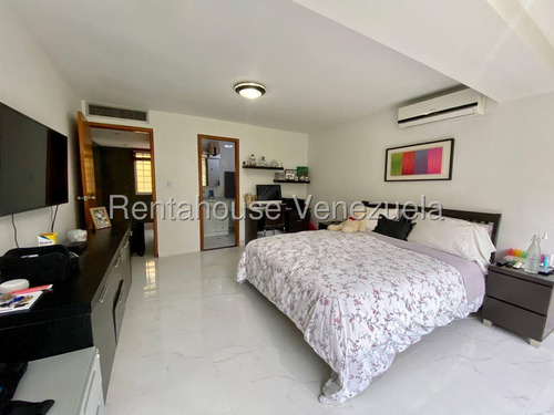 Casa En Venta En La Floresta