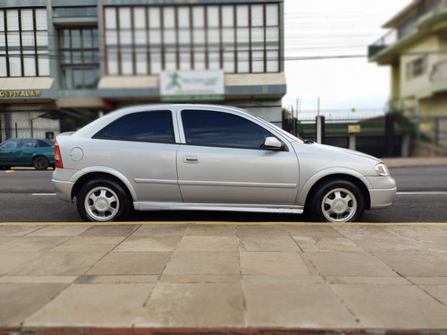 Chevrotet Astra 2000 Gls 2.0
