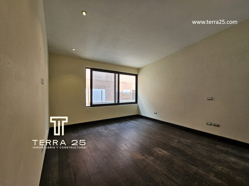 Hermosa Casa En Venta En Rancho San Juan