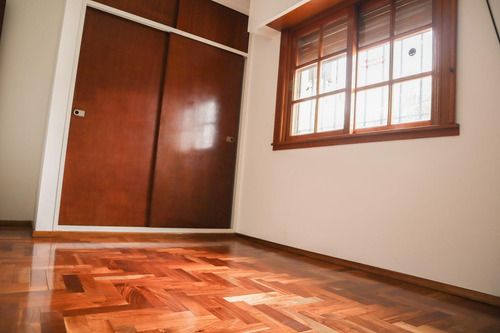 Imagen 12 de 18 de Sobresaliente Triplex 4 Ambientes Con Patio Y Piscina